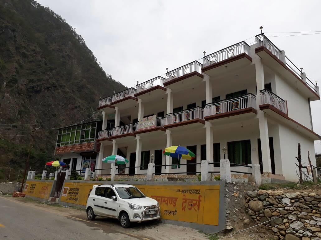 Hotel Inder Place Uttarkāshi 외부 사진
