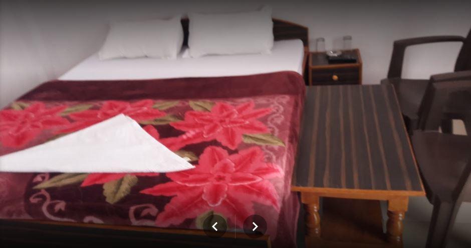 Hotel Inder Place Uttarkāshi 외부 사진